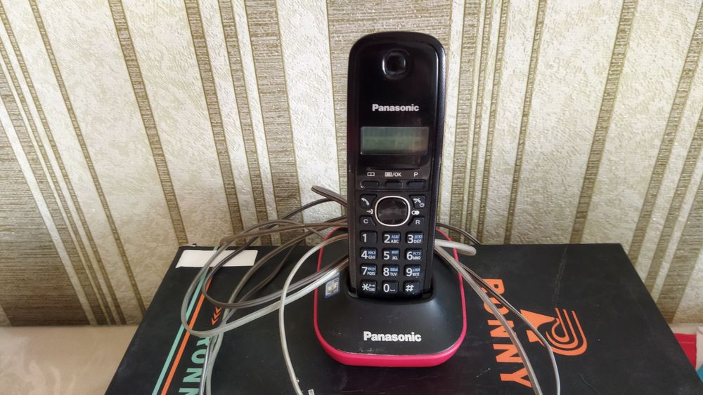 Телефон Panasonic