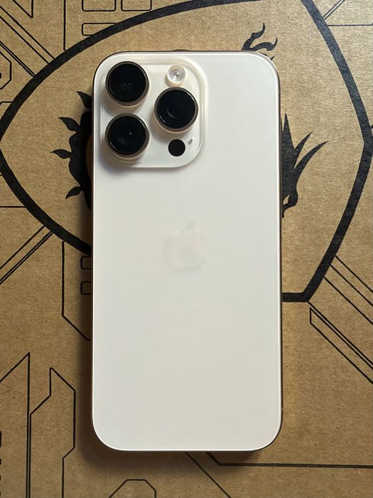 iPhone 16 pro 128 GB