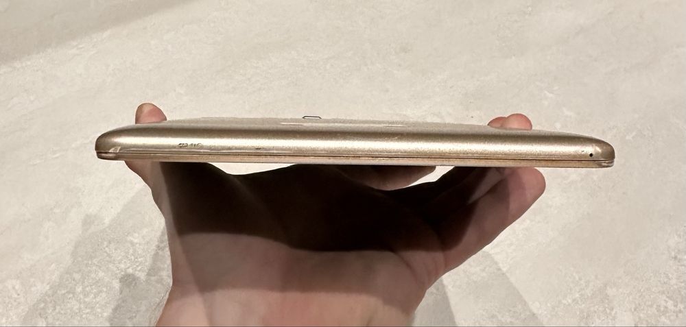 Планшет NOMI ULTRA3 LTE PRO на відновлення! So1