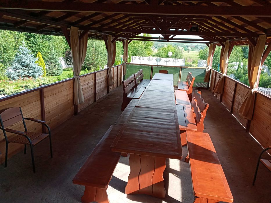 Аренда дома посуточно, территория. Беседки, манглы, стадион., бассейн.