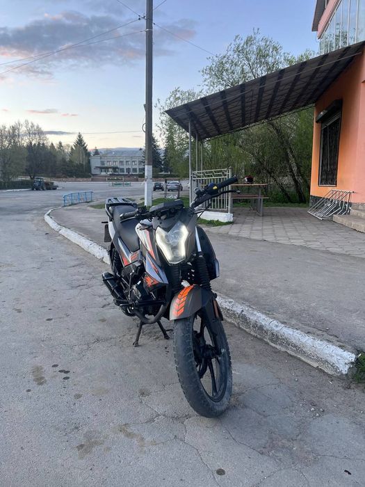 Продам мотоцикл sparkr32