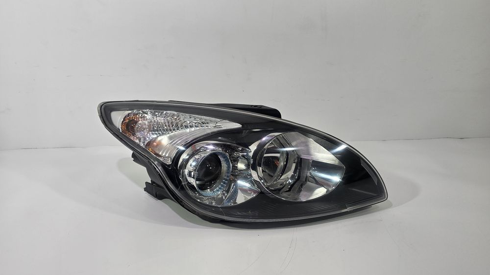Hyundai i30 lift fl lampa przód przednia prawa europa