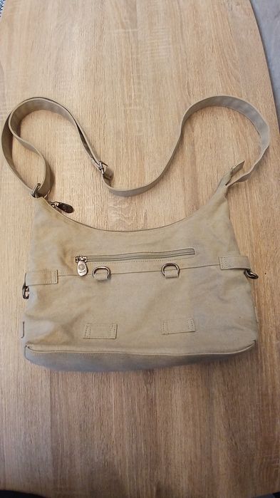 Еасклюзив Месенджер SATIVA