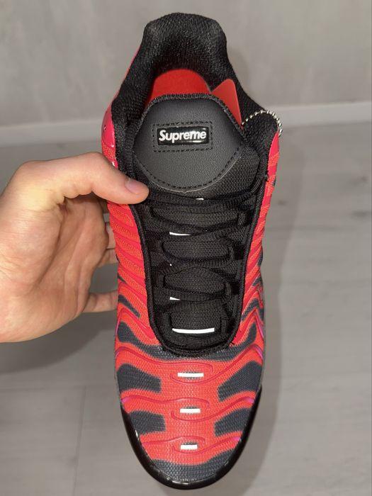 Nike Air Max Tn Plus Supreme