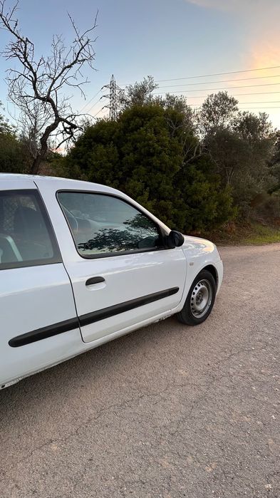 Renault clio comercial 1.5 dci