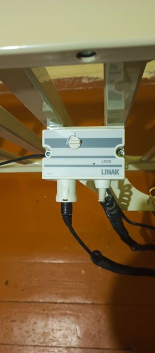 Ортопедичне багатофункціональне ліжко INVACARE EC HONG a/s