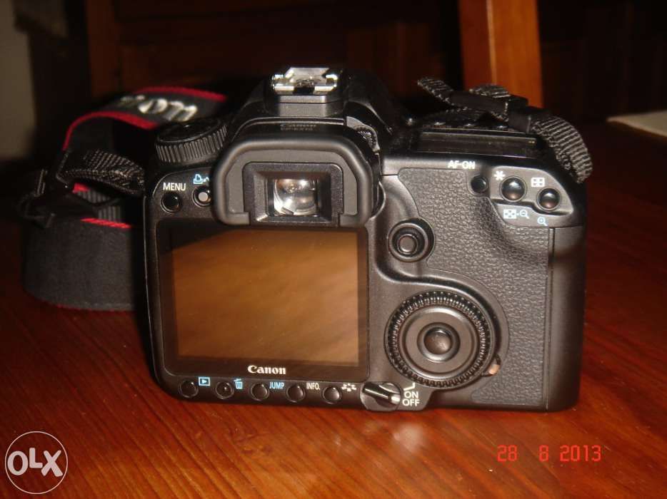 Vende-se Máquina Canon 40 D