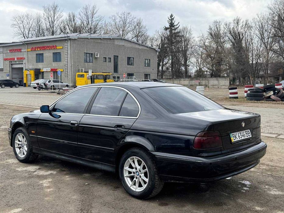 Продам БМВ Е39 2.5 2000Рік