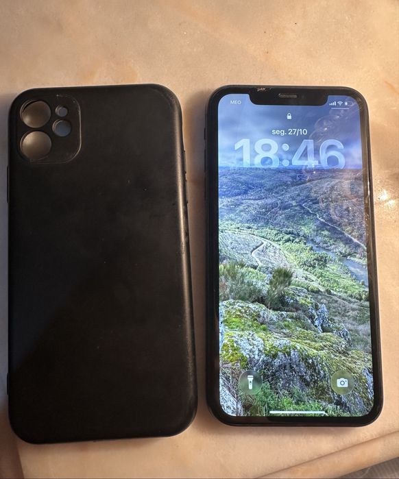 Iphone 11 bom estado64584817915522121