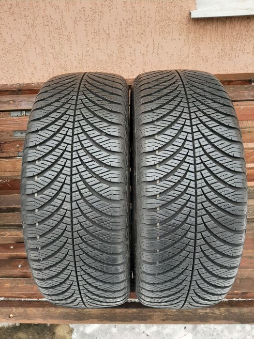 Пара шин 205 55 17 Goodyear Vector4Seasons