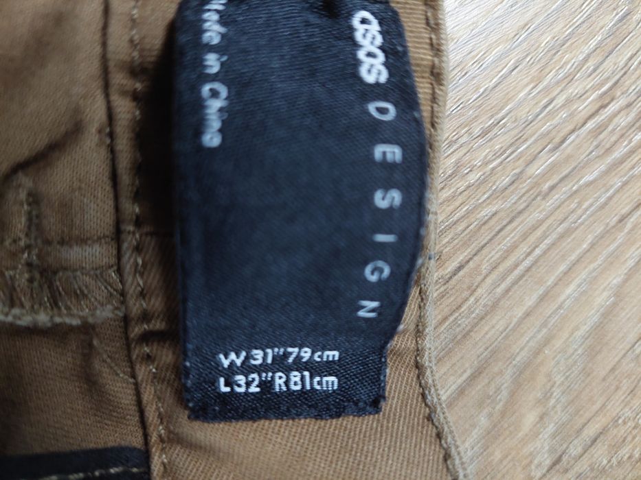 Spodnie męskie brązowe L32 W31 Asos