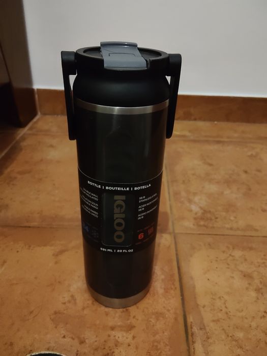 Mega pack fitness e musculação: aparelho  de braços + toalha de  gaiam + garrafa térmica  Igloo (novos)