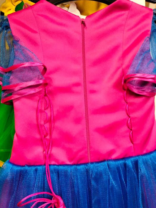 Сукня дитяча плаття весна квіточка 5-7 рвипуск рожева фіолетова