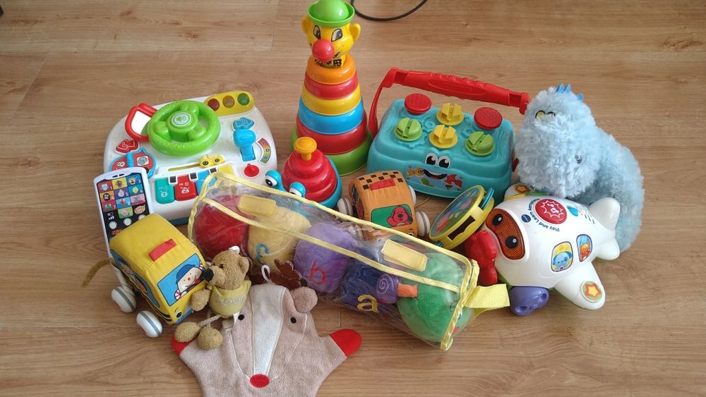 Zestaw zabawek interaktywnych