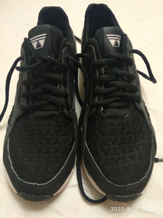 Кроссовки Crivit размер 38