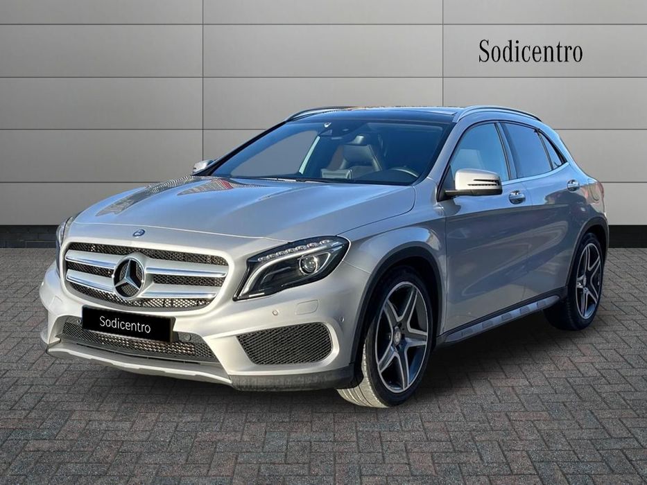 Mercedes-Benz GLA 220 CDI AMG Line