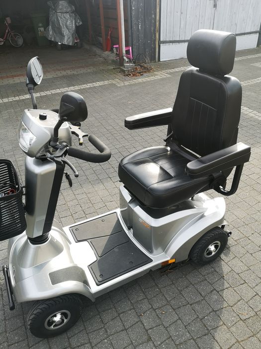 Skuter dla seniorów i nie tylko Sterling S 400