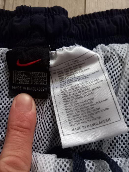 Продам шорты  Nike