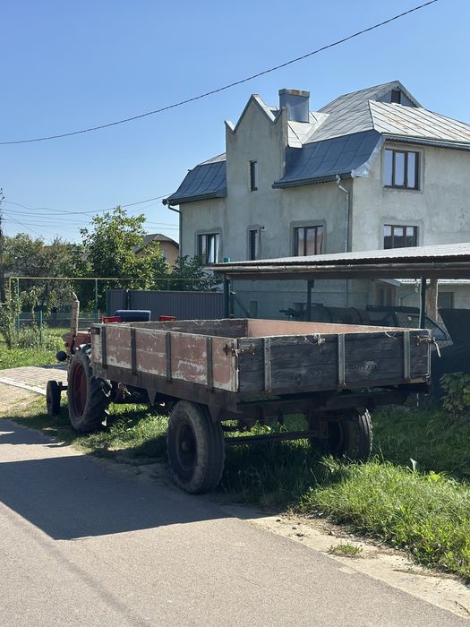 Трактор універсал 445 , причеп , косарка роторна z-069