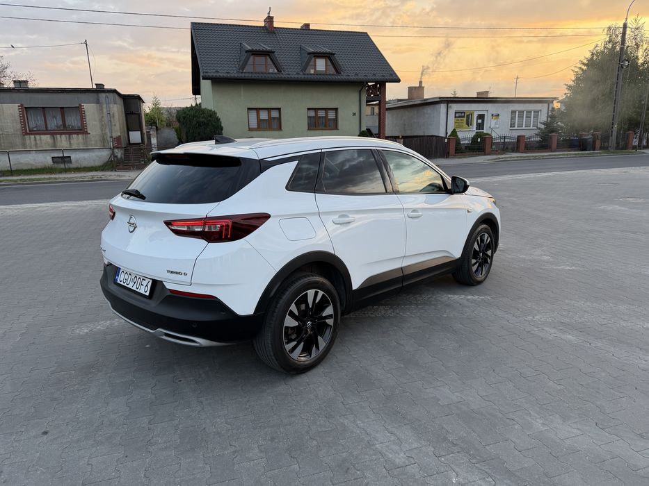 Opel Grandland 1.6 D  Navi Led Alu Pdc  Opłacony! 176 tkm!