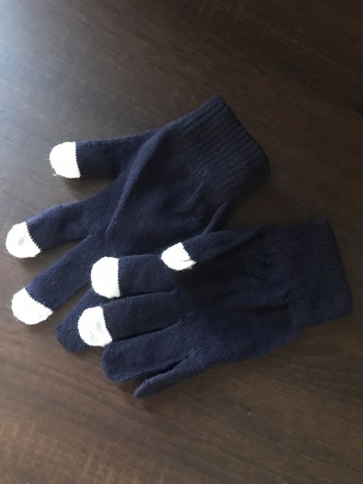 Rękawiczki z palacmi dotykowymi na telefon 48tknt