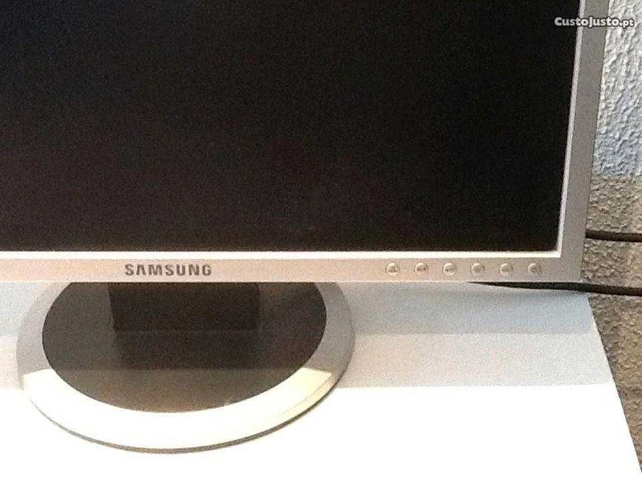 Ecrã Samsung Sync Master 940NW