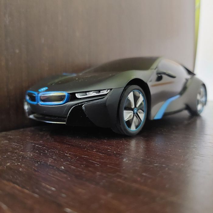 Carro telecomandado BMW I8
