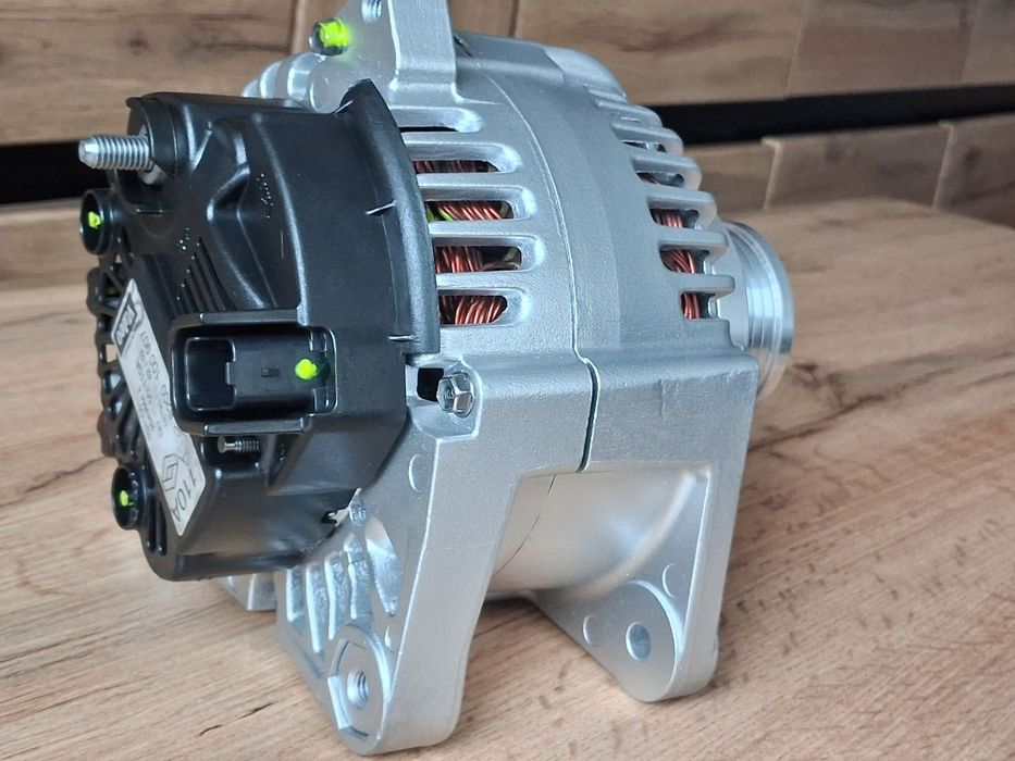 Alternator Valeo 110A Megane II 1.4 1.5 1.6 SCENIC 2  Dacia Duster HS