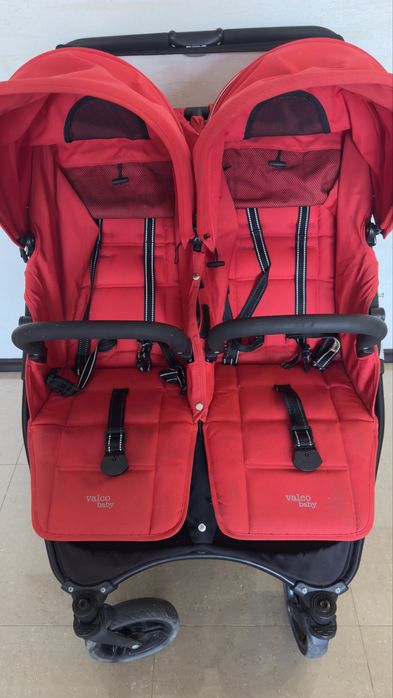 Продам візочок для двійні в гарному стані