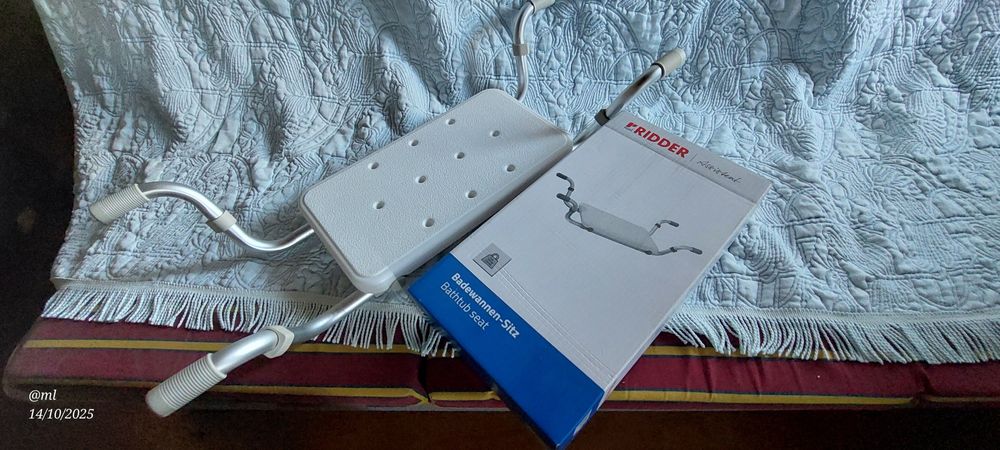 Banco Banheira Expansível 2 em 1. Ideal para Idosos e pós-cirurgias.