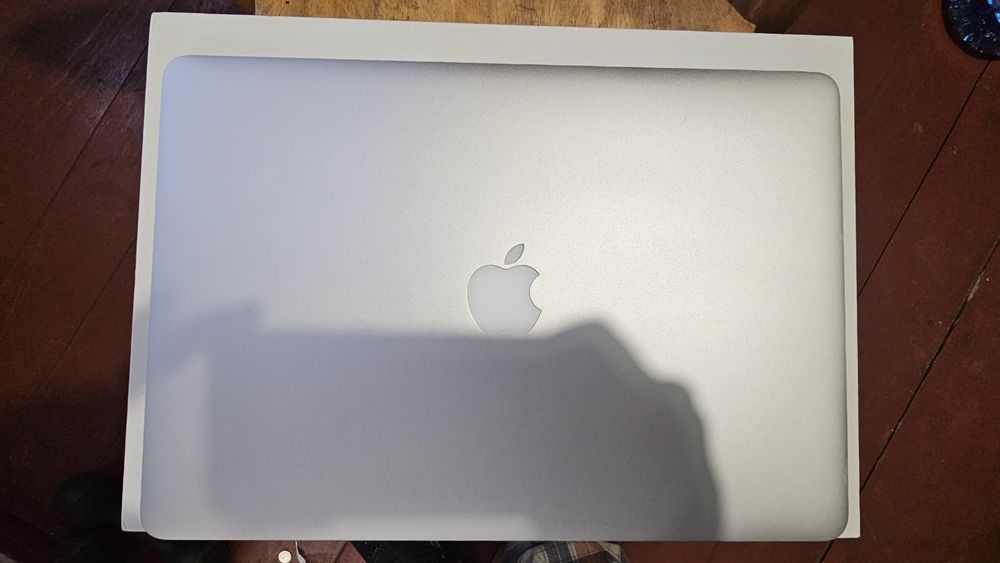 Macbook Pro ( Retina 15 late 2013)