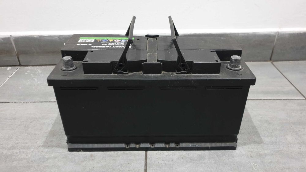 Akumulator używany VARTA OE NISSAN RENAULT 12V 95AH 850A