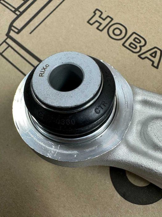 Важелі верхні, нижні задня підвіска - Tesla Model S/X Plaid 2021-2025