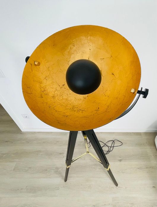 Vendo candeeiro de pé estilo tripé de iluminação