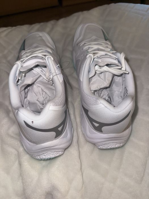 Buty mizuno damskie 37