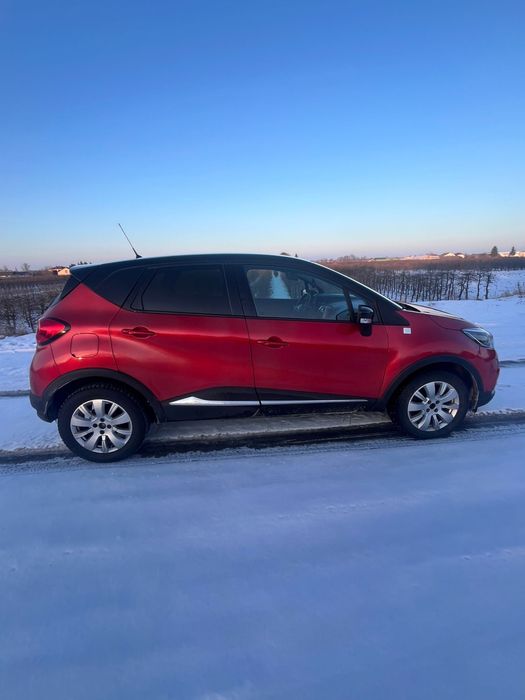Niski przebieg RENAULT CAPTUR Helly Hansen