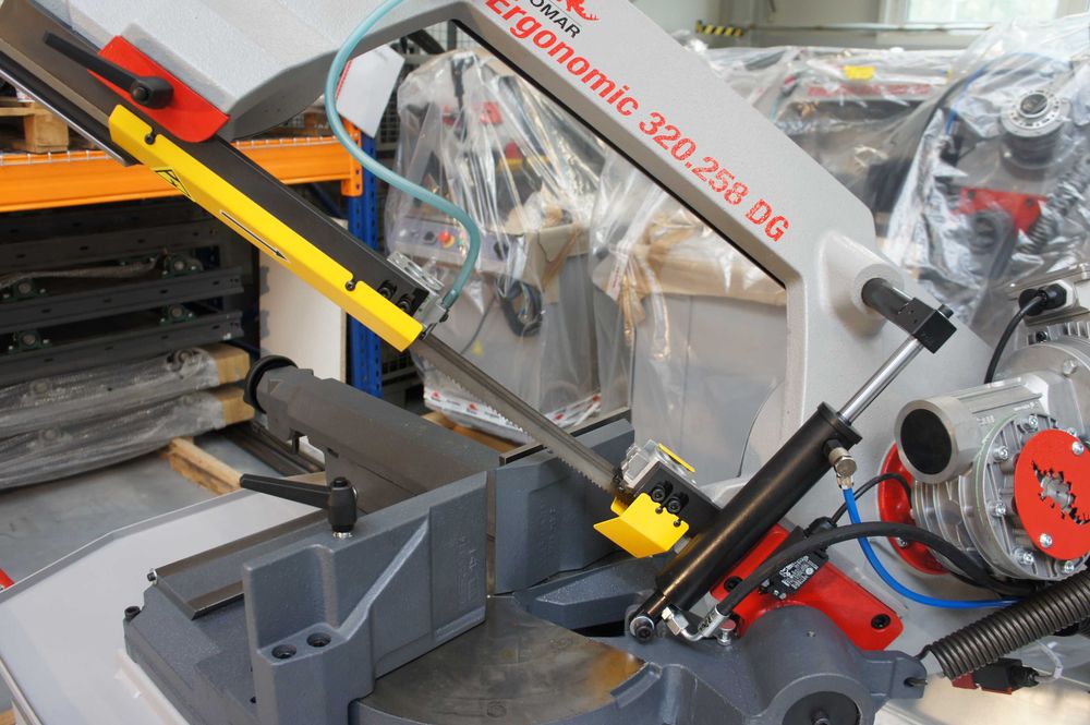 Przecinarka taśmowa BOMAR Ergonomic 320.258DG piła nowa 2024r
