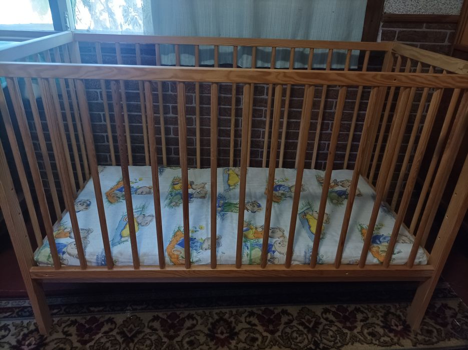 Дитяче ліжко ліжечко колиска для немовлят 124 /65 см з матрасом 120