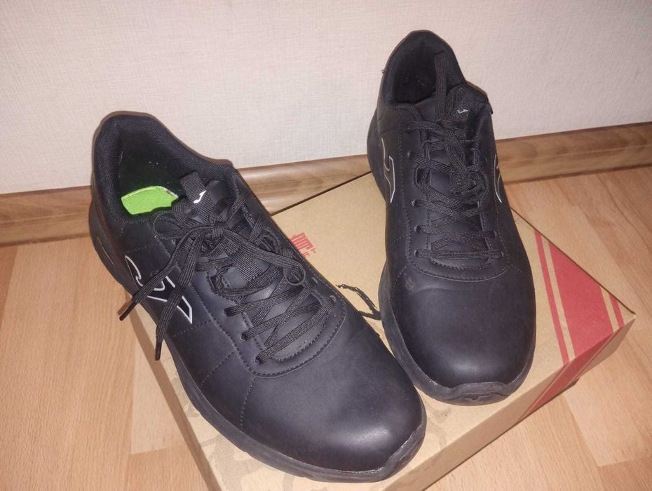 Кеди черевики Joma нові