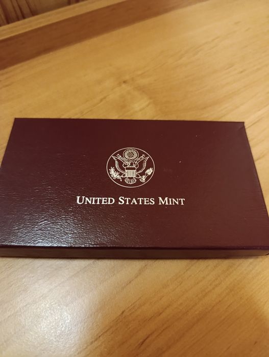 США 1 долар. 1996р. XXVI Літні олімпійськи ігри ! СРІБЛО. Сертифікат!