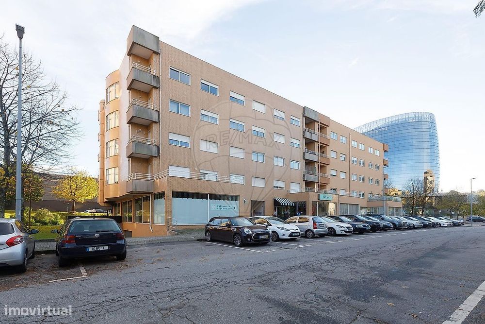 Apartamento T4 para venda — Nogueira, Fraião E Lamaçães, Braga