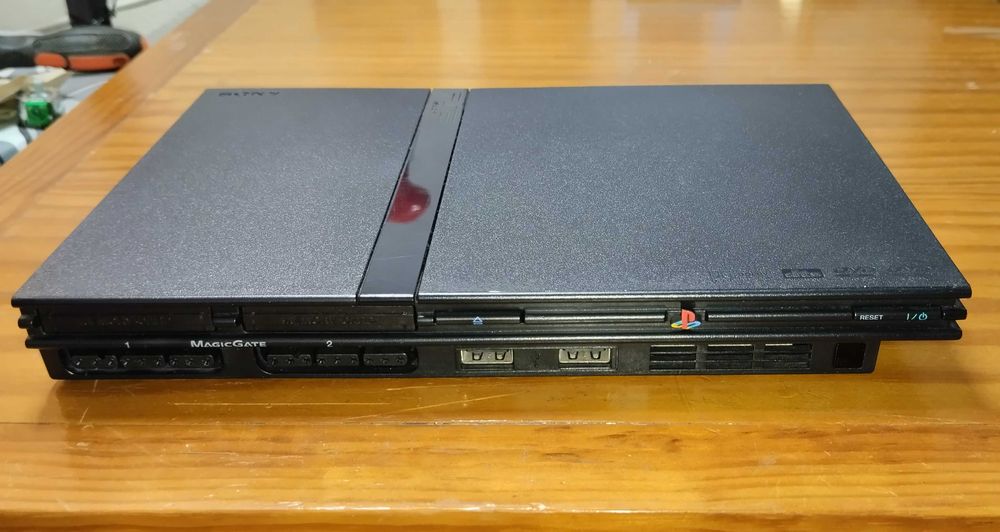 Consola PS2 Slim com lente nova + Cabo Flat Novo
