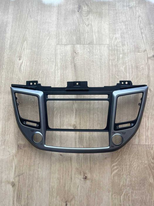 Radio samochodowe Hyundai Tucson 2017 oryginał + ramka (AC1B9D3AN)