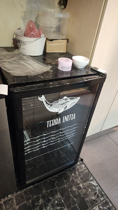 Холодильники з ресторану