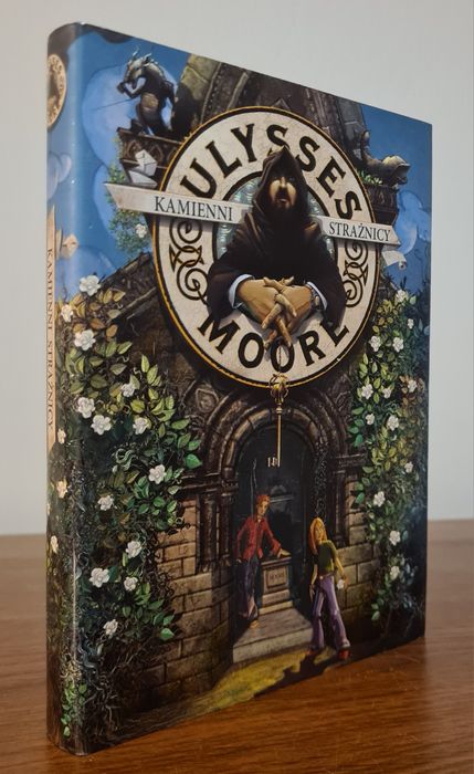 Kamienni strażnicy - Ulysses Moore
