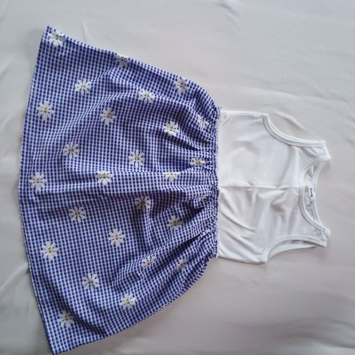 Sukienka dla dziewczynki r104