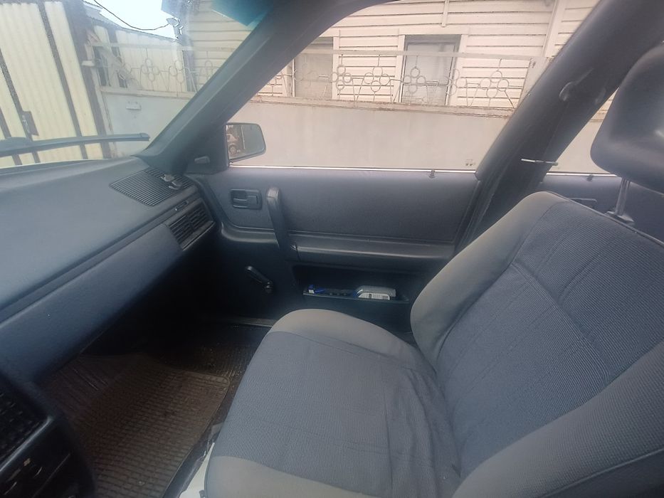 Audi 100 c3  1984р.в. 1.9 газ/бензин