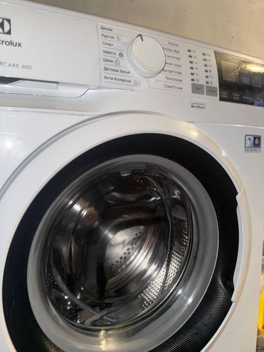 Пральна машина Electrolux