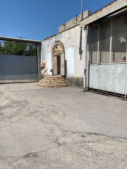 Продається комплекс нежитлових приміщень