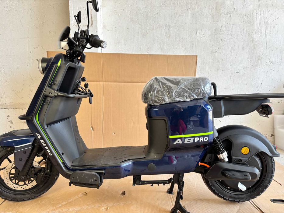 Електроскутер A8 Pro 160 км 2000 Вт синій ScoutX